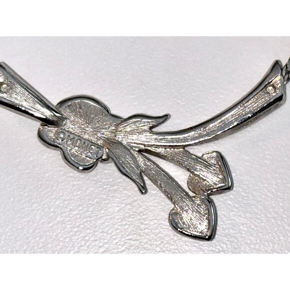 Vintage Monet Silver Herringbone Heart Flower Pendant Signed Collar Necklace - Picture 6 of 7